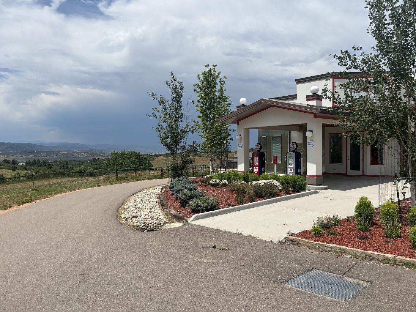 The Castle Rock ranch venue with Rocky Mountain views